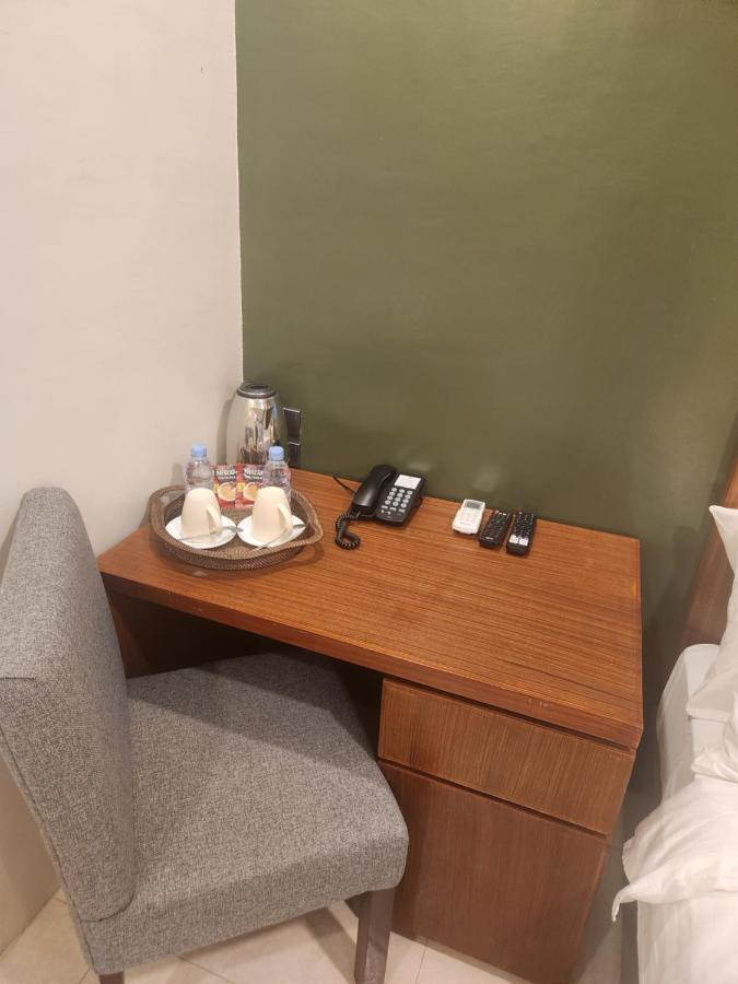 Hotel Herencia 625 Daraga  المظهر الخارجي الصورة