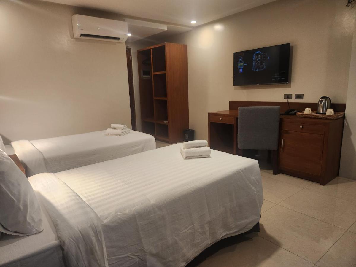 Hotel Herencia 625 Daraga  المظهر الخارجي الصورة